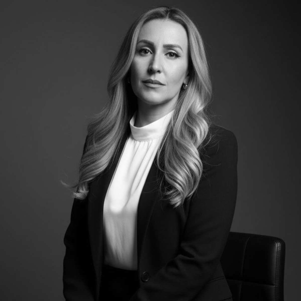 Claudia Cristina Larios Lara, Dirección administrativa